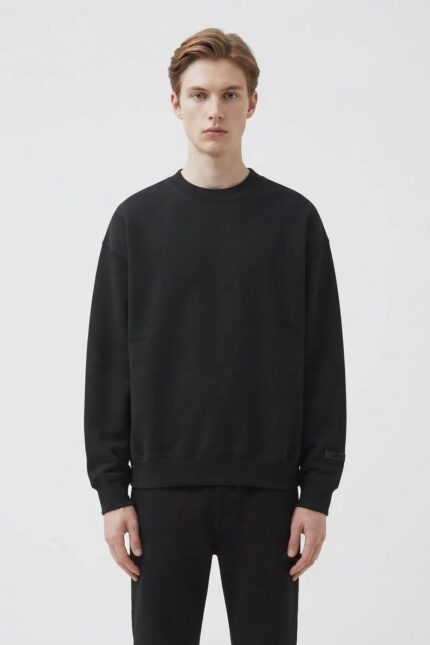 Essentials Classic Fit Fleece Crewneck Black